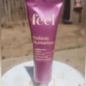 Feel Probiotic Moisturizer